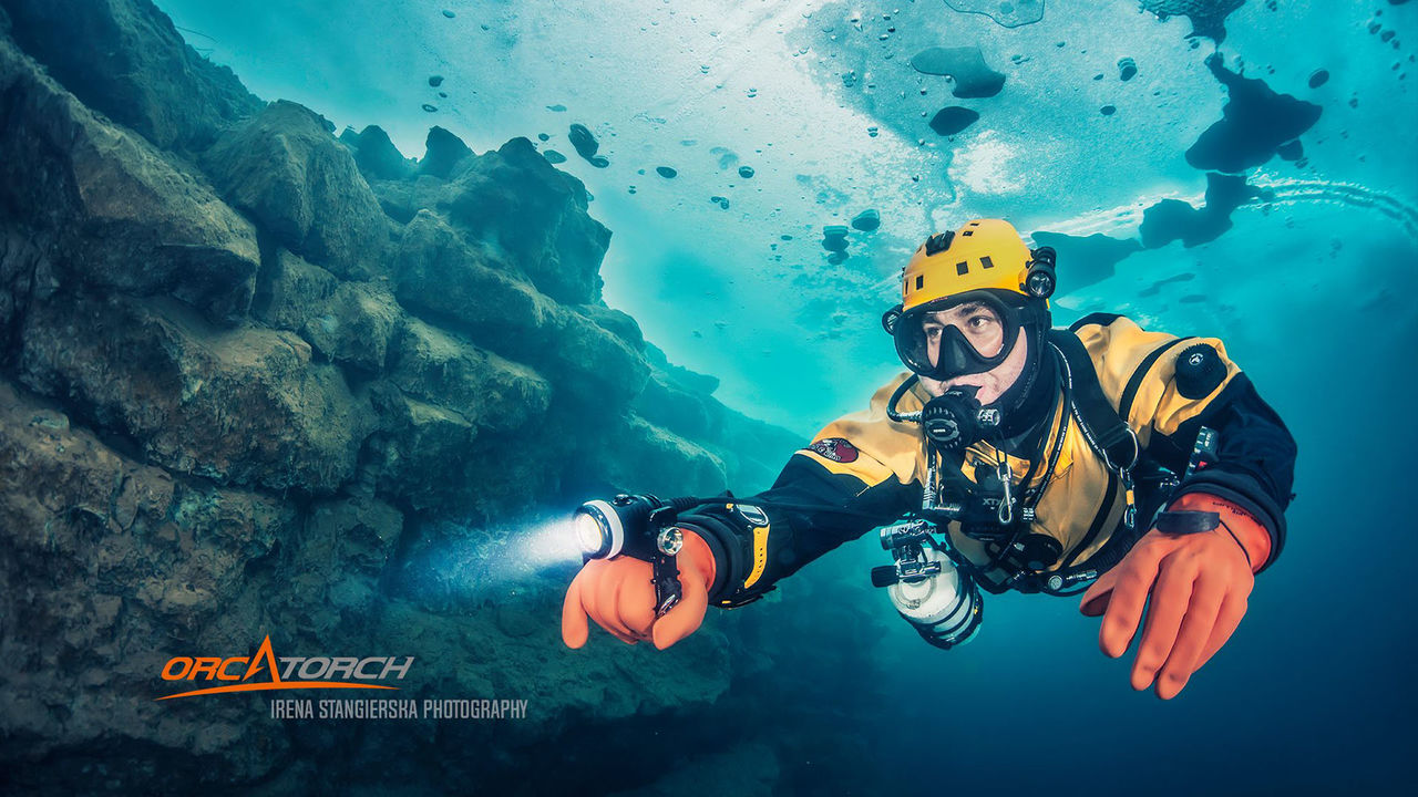 洞穴潜水照明，水下探险灯，分体式潜水电筒 